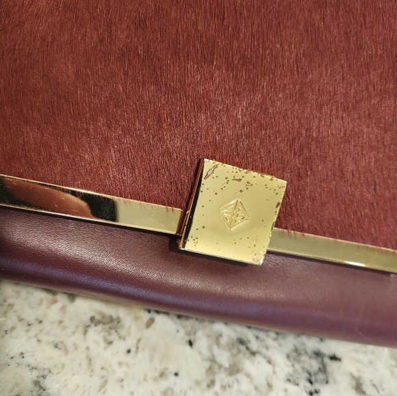 Antonio Melani Burgundy Leather Purse Shoulder Strap Calf hair flap Medium size - Picture 2 of 3